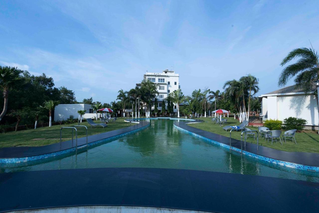 Samudra Resorts And Spa Пури Екстериор снимка