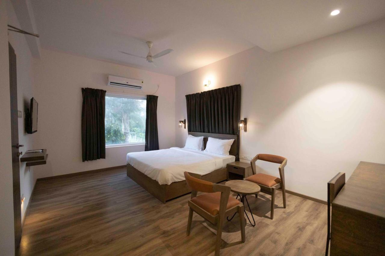 Samudra Resorts And Spa Пури Екстериор снимка